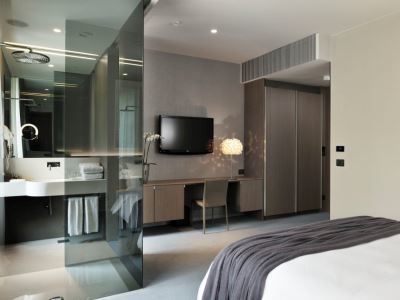 Hotel Cubo 4*